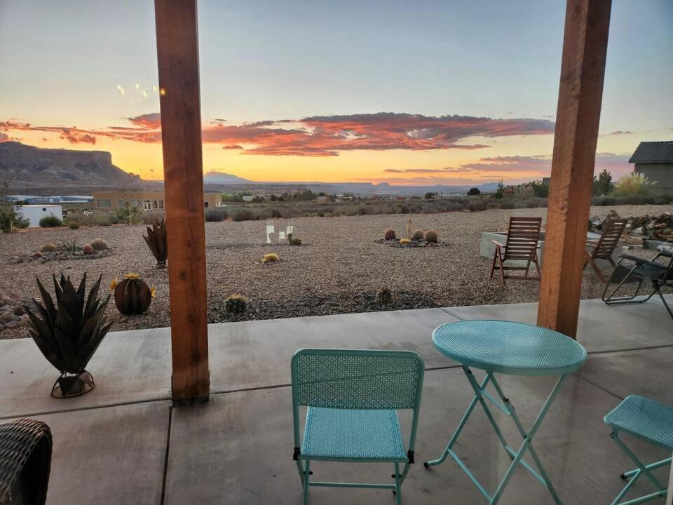 Lake Powell Sunrise Villa By Antelope Canyon บิ๊ก วอเตอร์ ภายนอก รูปภาพ